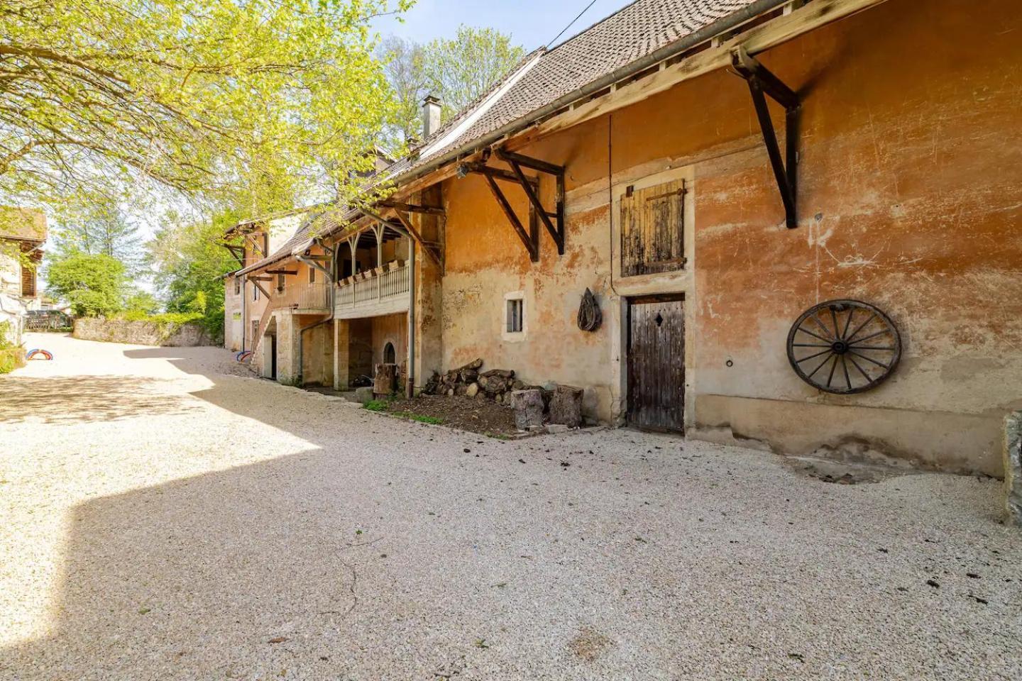 Moulin Du Buis - Bain Nordique, Charme Et Detente Saint-Sorlin-en-Bugey Eksteriør billede